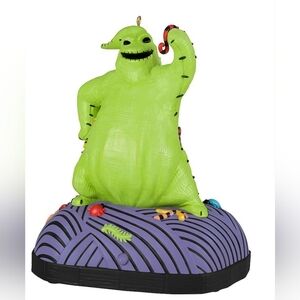 Hallmark NBC nightmare before Christmas disney oogie boogie sound motion Nwt